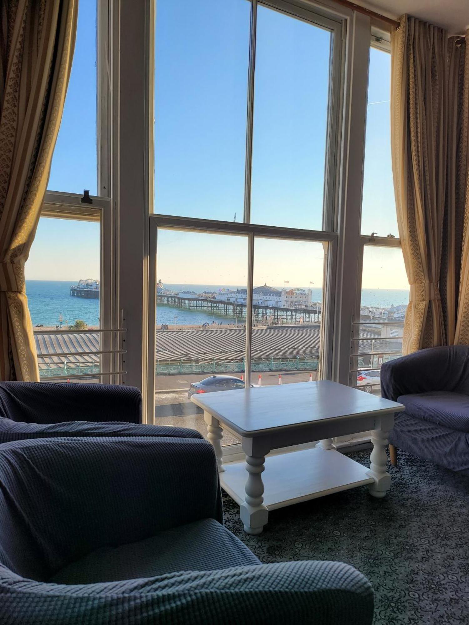 Atlantic Seafront Hotel Brighton ภายนอก รูปภาพ