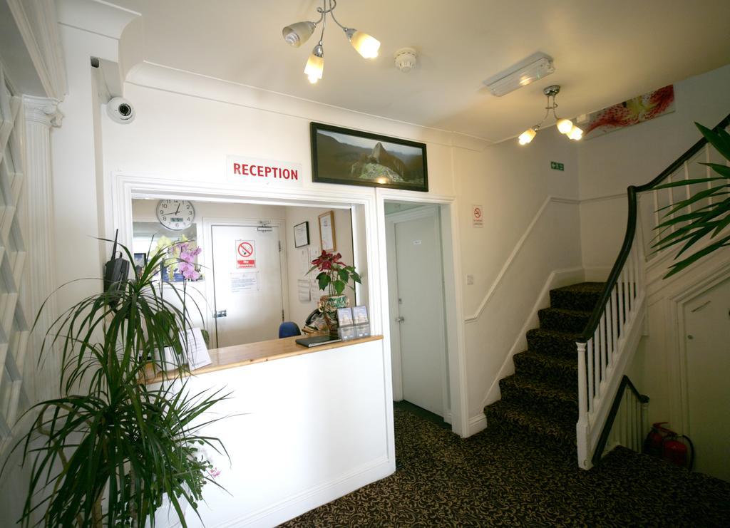 Atlantic Seafront Hotel Brighton ภายนอก รูปภาพ