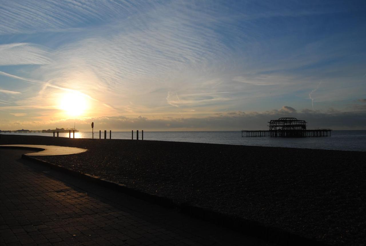 Atlantic Seafront Hotel Brighton ภายนอก รูปภาพ